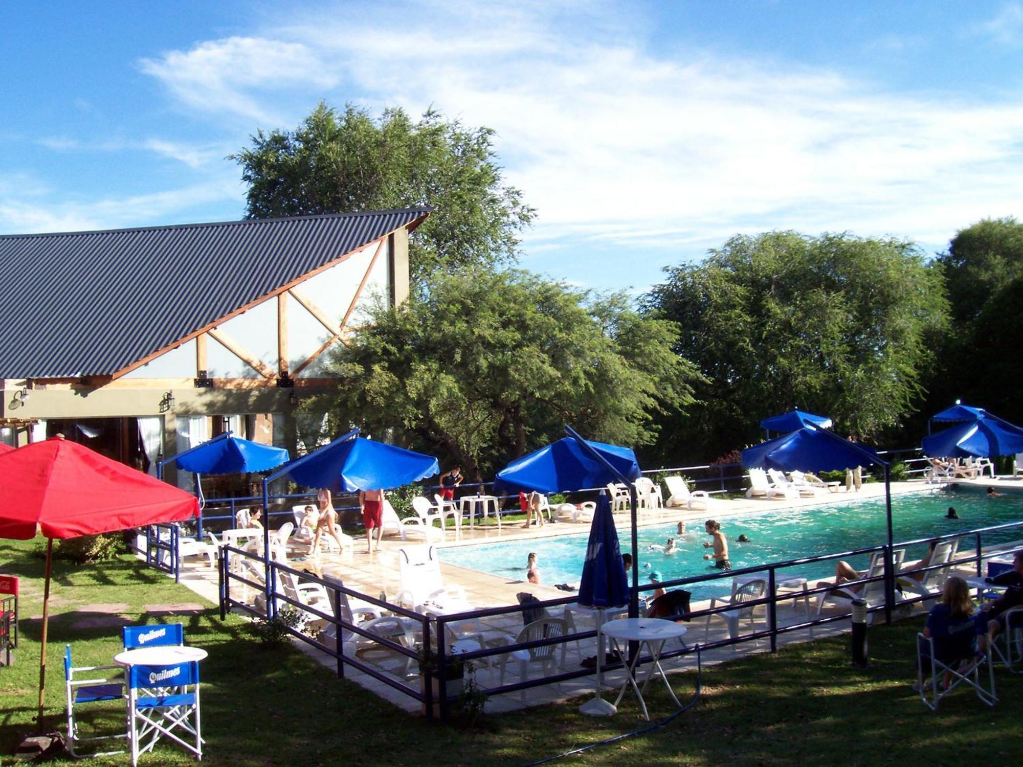 Howard Johnson Hotel & Spa Вила Генерал Белграно Екстериор снимка