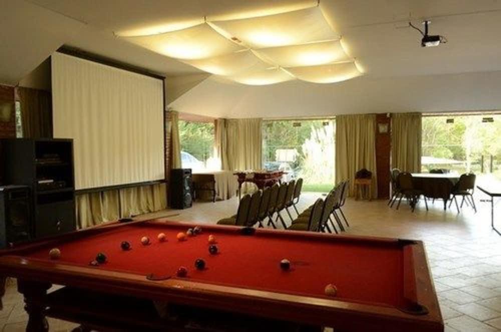 Howard Johnson Hotel & Spa Вила Генерал Белграно Екстериор снимка