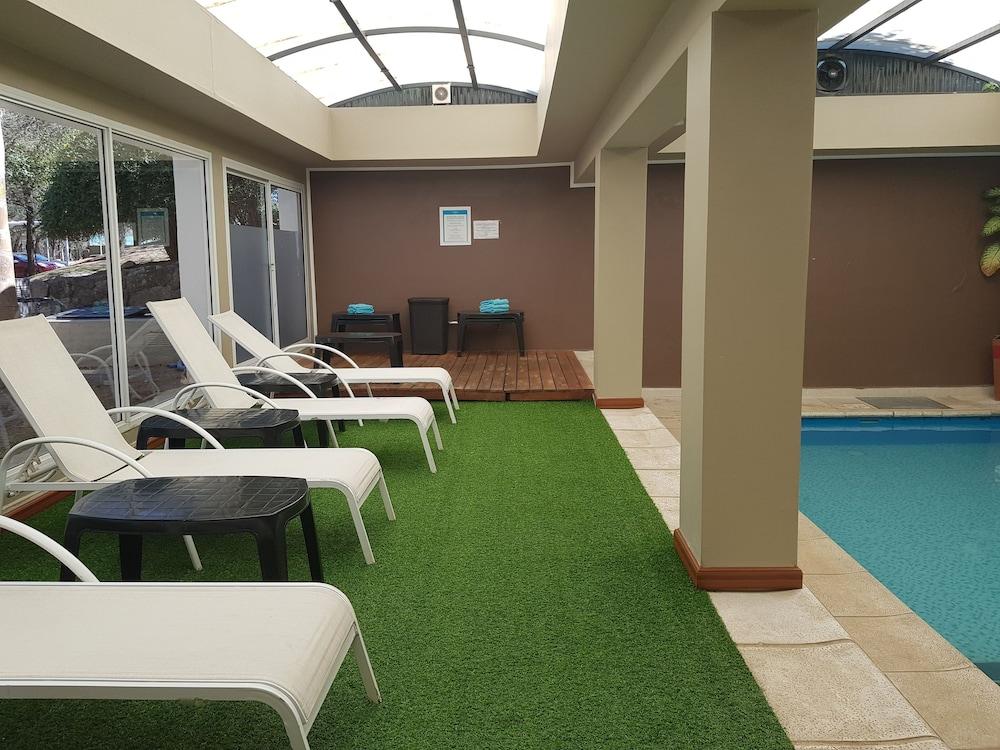 Howard Johnson Hotel & Spa Вила Генерал Белграно Екстериор снимка