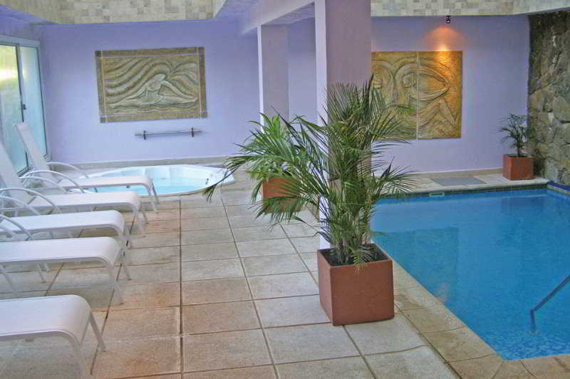 Howard Johnson Hotel & Spa Вила Генерал Белграно Екстериор снимка