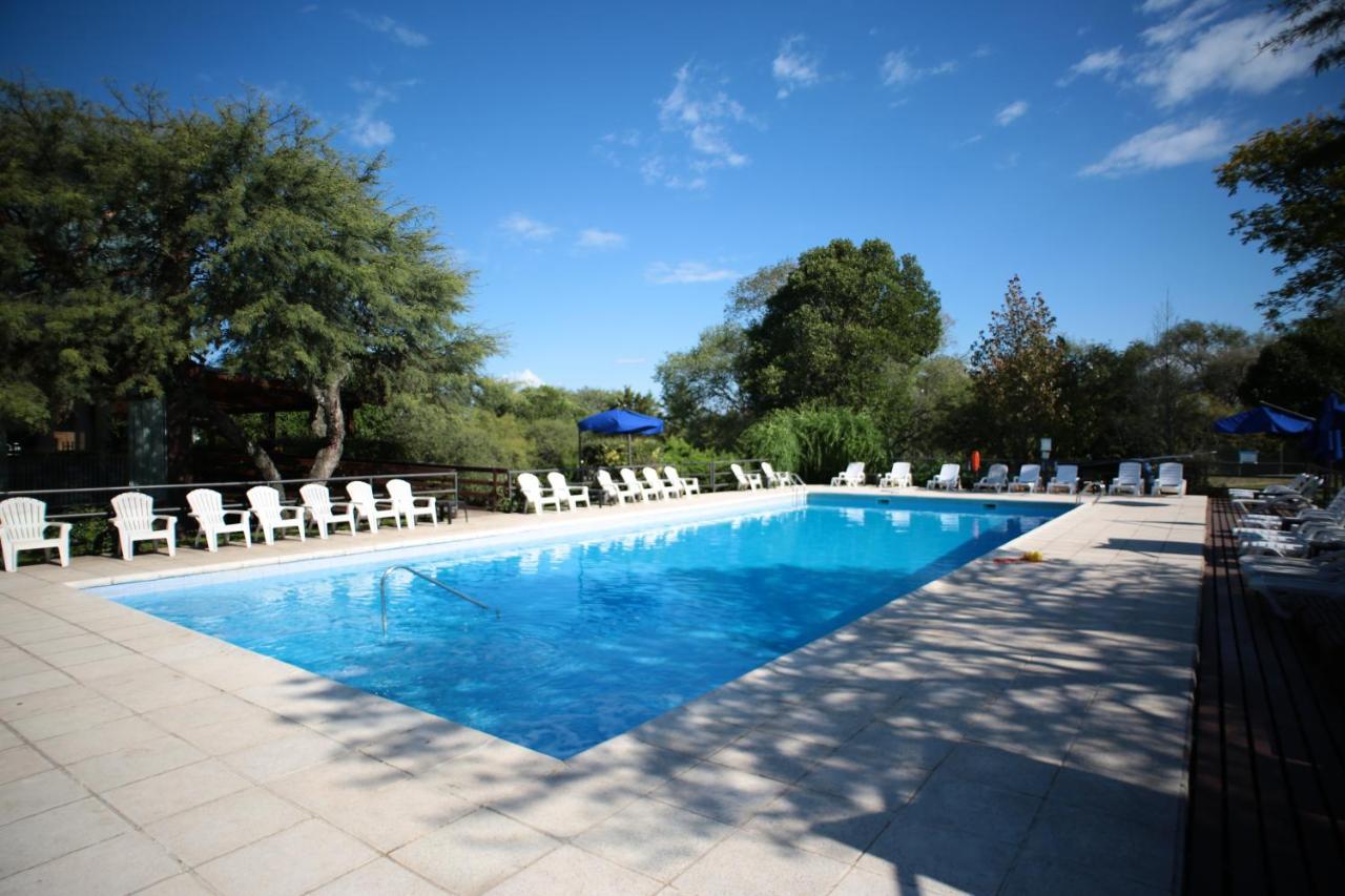 Howard Johnson Hotel & Spa Вила Генерал Белграно Екстериор снимка